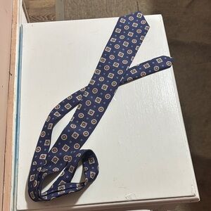 Robert Talbott Blue and Gold Patterned Tie